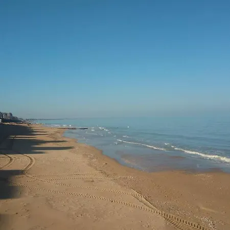 Maison Spacieuse Avec Cheminee A * Dives-sur-Mer
