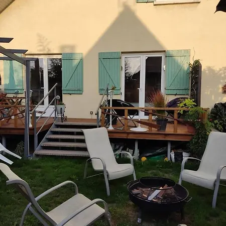 Semesterbostad Maison Spacieuse Avec Cheminee A *